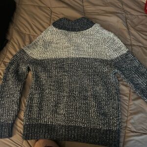 Men's Blue and Gray Sweater